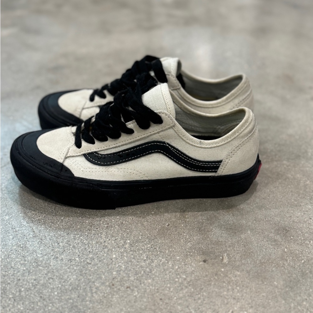 Vans Black and Cream Men's Shoes